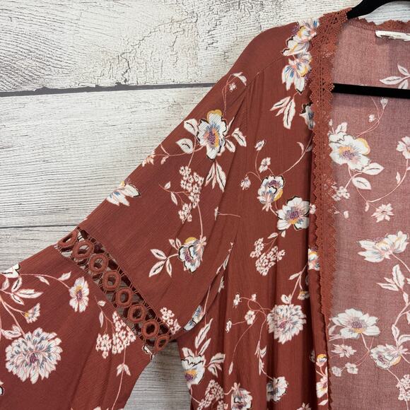 Maurices Plus Size Rust Floral Lace Trim Kimono Size 3X - Picture 3 of 8
